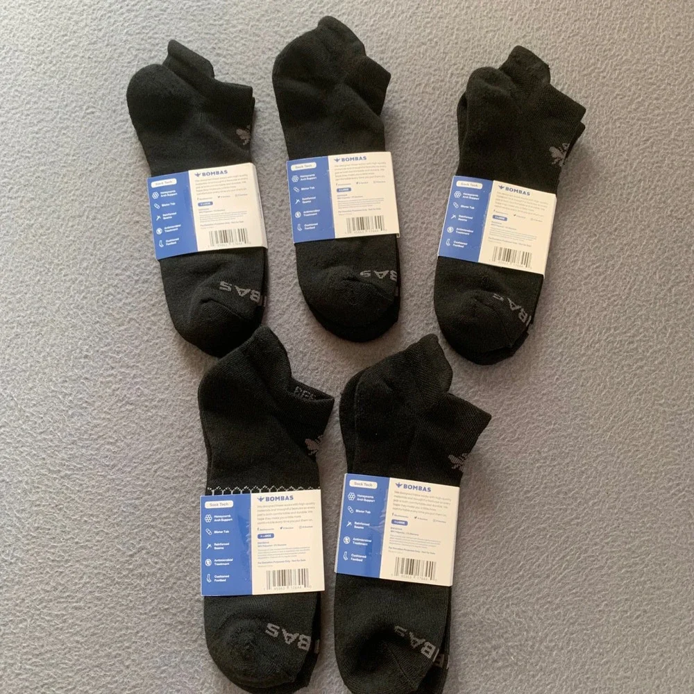 Bombas lot pair